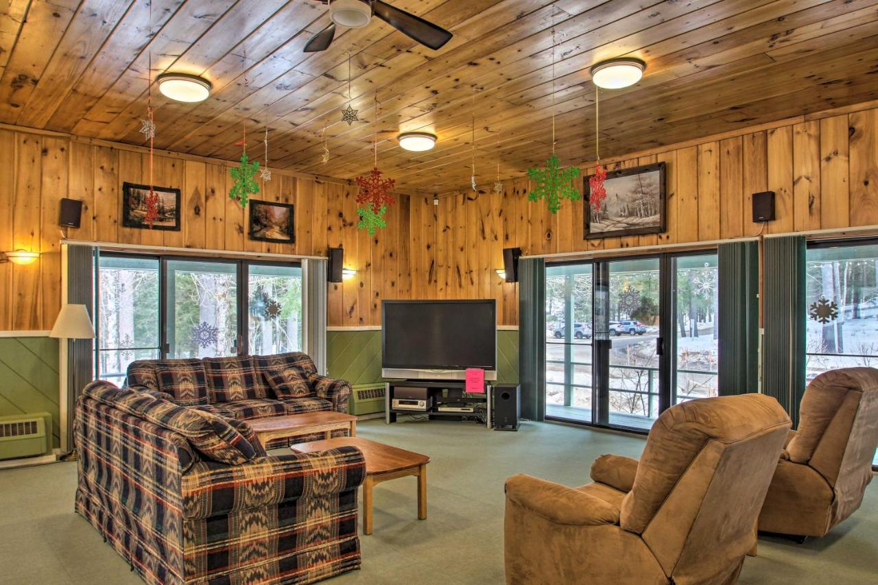 Bartlett Townhome With Balcony 1 Mi To Ski Resort! Luaran gambar
